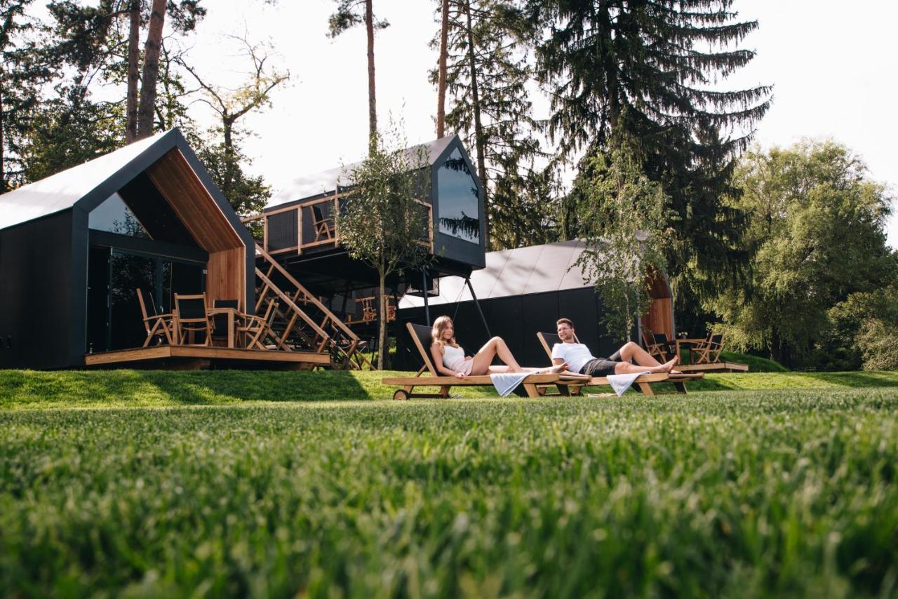 Luxury Glamping Chocolate Village Марибор Екстериор снимка
