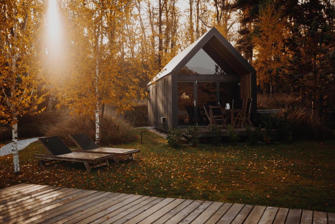 Luxury Glamping Chocolate Village Марибор Екстериор снимка