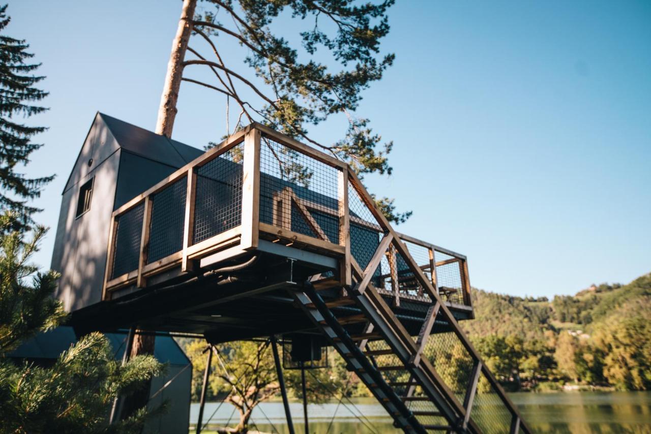 Luxury Glamping Chocolate Village Марибор Екстериор снимка